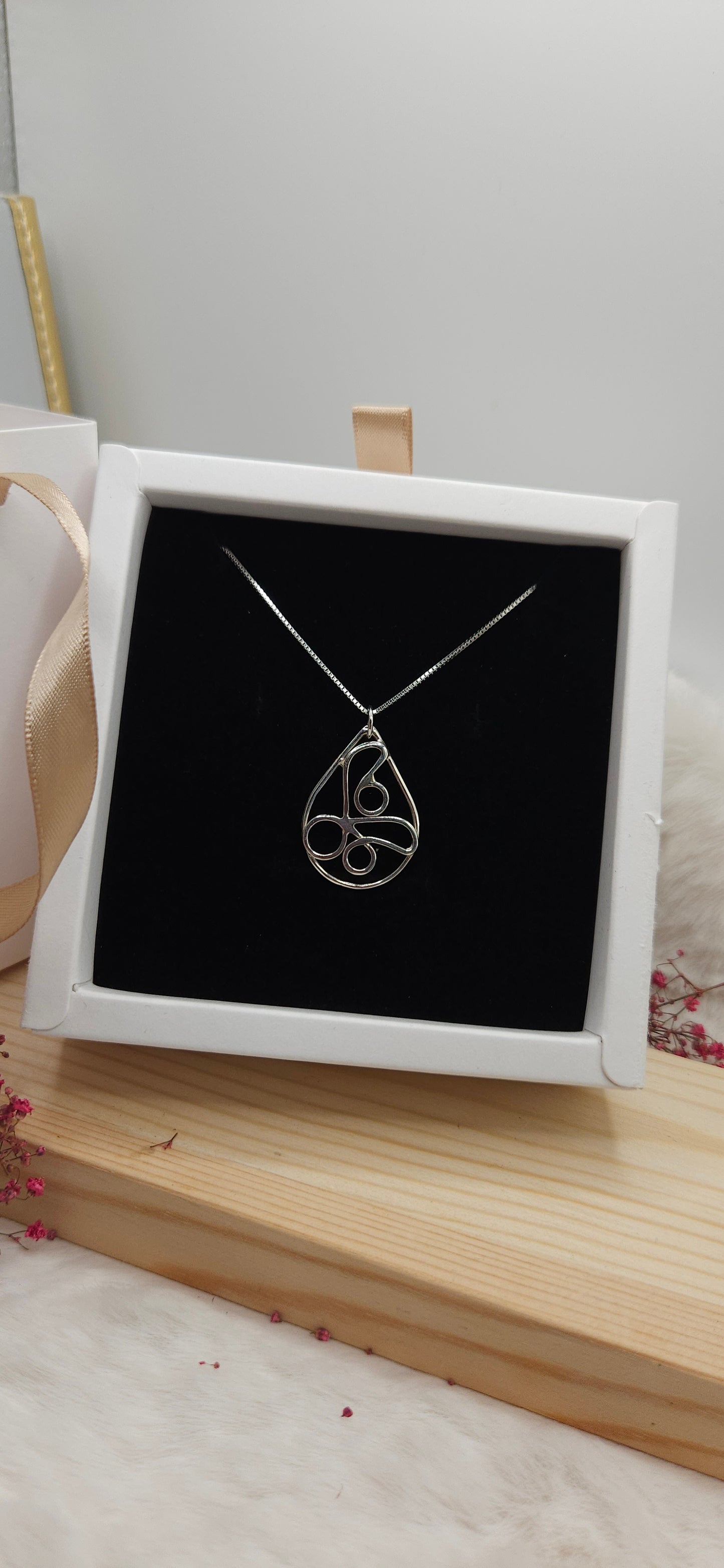 Collier - Yoga Symbol méditation (Argent 925)